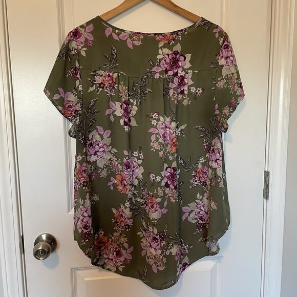 Torrid Top Women's Floral Print 1X (14/16) Top Blouse Cottage Core Boho Work - Picture 3 of 11